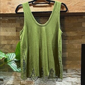 PEPIN Echo Anthropologie Green Tank with Cutout Design Small